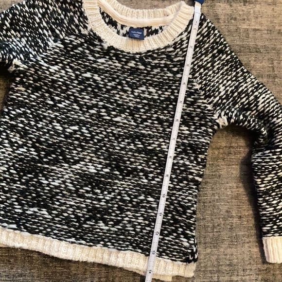 Gap sweater and jeans size 3 outfit - Picture 5 of 11